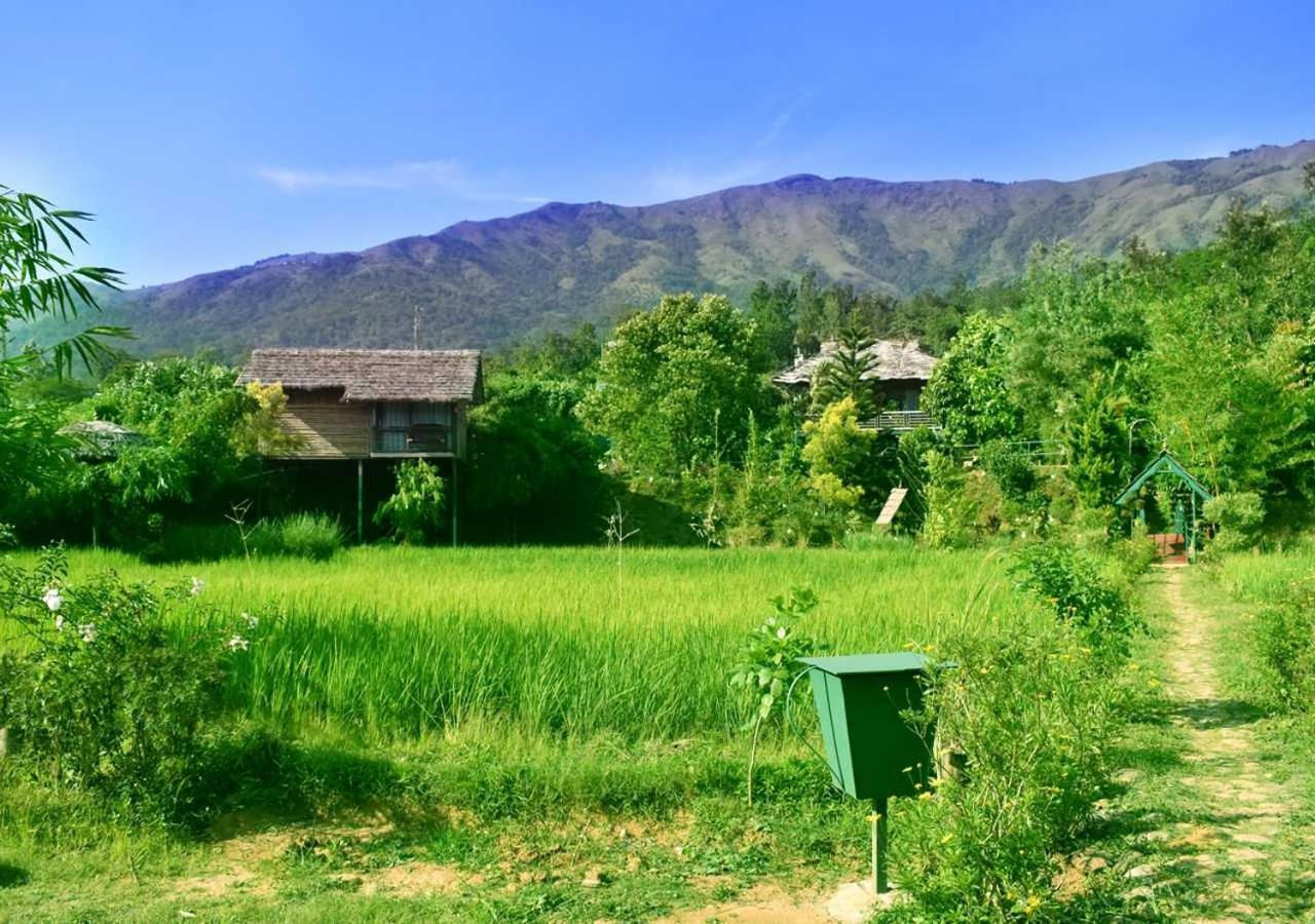 Koomankolly Resort Thirunelly Exterior photo